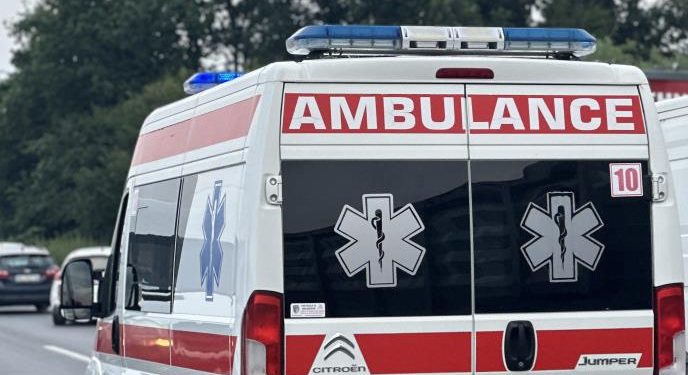 ДЕЧАКУ (15) У ЗЕМУНУ БАКЉОМ ПРЖИЛИ ГЕНИТАЛИЈЕ: Десеторица га напала у Угриновачкој улици, од батинања му повређене јетра и слезина