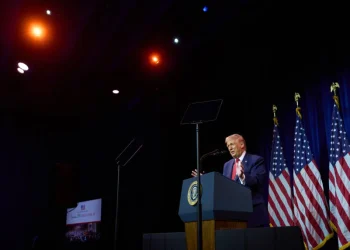 Тајни састанак НАТО-а; Трамп не добија Гренланд?