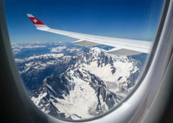 Швајцарска авио-компанија Swiss отказала укупно 93 лета због лошег времена