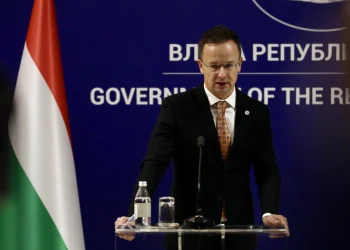 Сијарто: Поднећемо тужбу Суду правде ЕУ због одредбе о прекиду увоза руског гаса