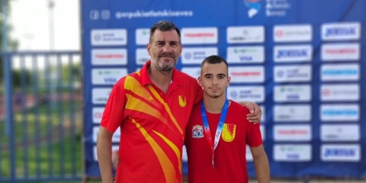 УСПЕХ АТЛЕТИЧАРА ПАЛАНАЧКЕ ЈАСЕНИЦЕ: АНДРЕЈА РАДИСАВЉЕВИЋ ОСВОЈИО СРЕБРО У БЕОГРАДУ