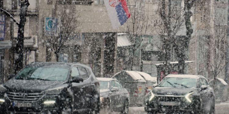 РХМЗ упозорава на стварање снежног покривача и ледену кишу