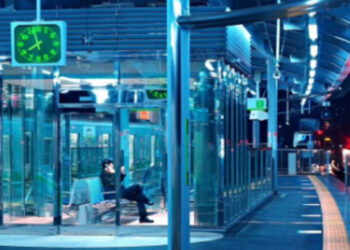 Плава ЛЕД светла смањила број самоубистaва у јапанском метроу