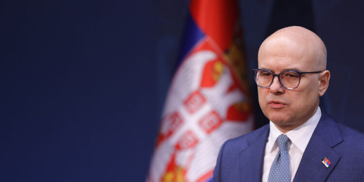 Вучевић: Нећемо дозволити каменовање владика нити спречавање градње храмова