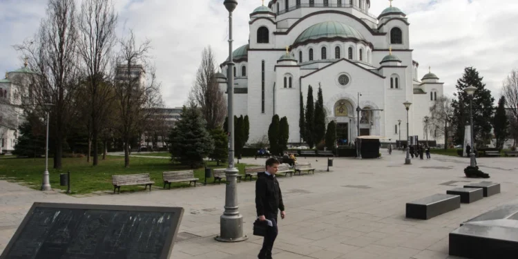 У Србији данас облачно и ветровито, после подне и увече понегде киша, температура до 14 степени