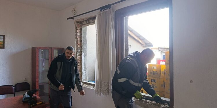 Замена столарије на зграду МЗ Голобок