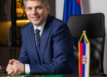 Арно Гујон: Црква у Зеници враћена у власништво Српске православне цркве