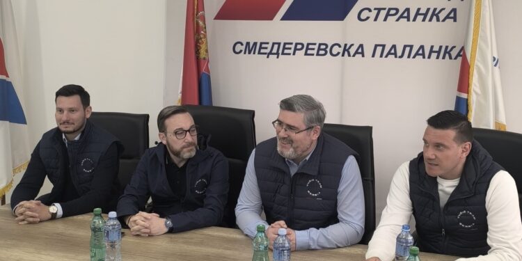 Министар Старовић у посети Смедеревској Паланци