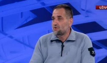 БЛОКАДЕР ПРЕТИ ОРУЖЈЕМ!