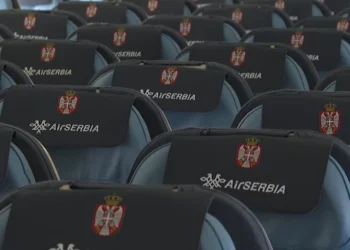 Авион Ер Србије полетео из Београда за Дубаи, евакуисаће око 260 српских држављана
