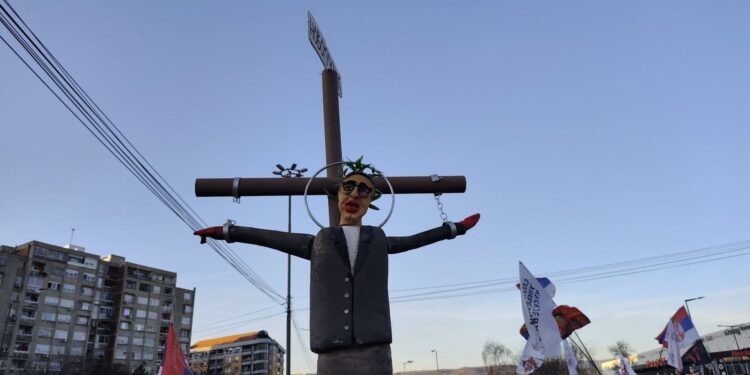 Срамота без преседана на протесту у Нишу!