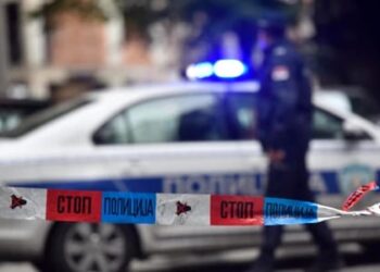 Девојка је била закључана у просторији која се запалила!