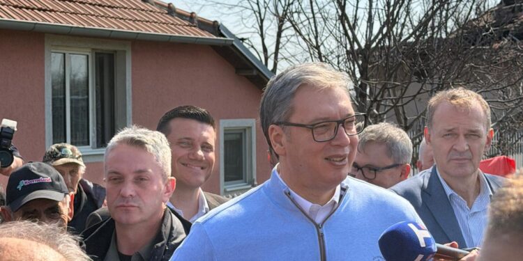 Председник Вучић у посети газдинству Ђорђевић у Мраморцу